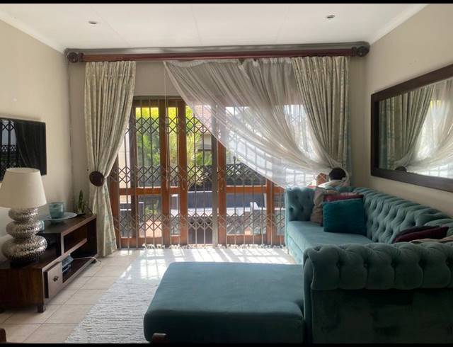 2 BEDROOM TOWNHOUSE FOR SALE IN PAULSHOF